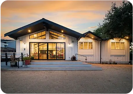 Minimalist Modern Retreat